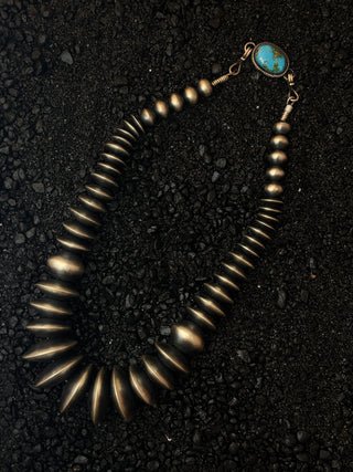 Handmade Graduated Navajo Pearl Necklace | Tustin Daye